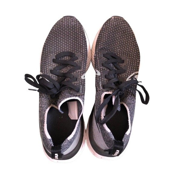 Nike React Infinity Run Flyknit 2 CT2357-101 White Black Size 10.5 - Picture 6 of 8